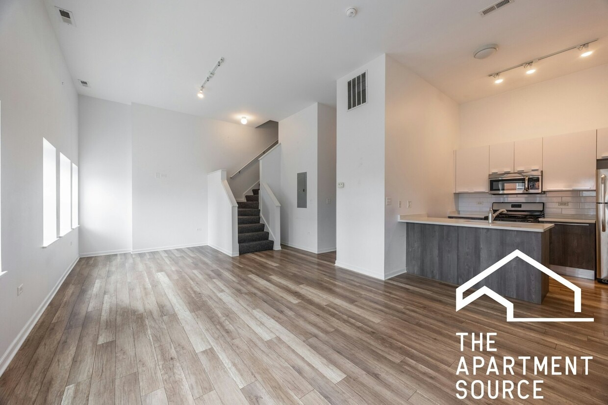 Photo - 2700 W North Ave, Unit 203