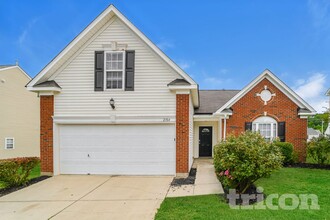 Building Photo - 2104 Gold Nugget Dr