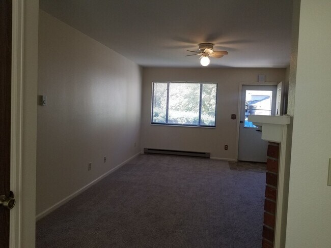 Foto del edificio - F-65