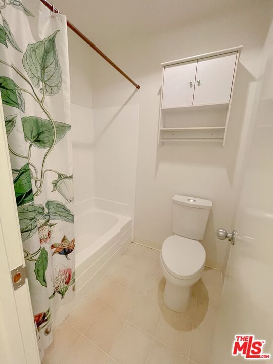 7742 Redlands St Unit D3043, Los Angeles, CA 90293 Room for Rent in Los Angeles, CA