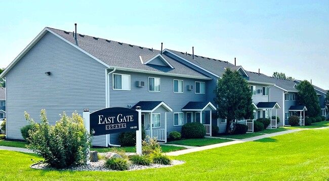 Foto del edificio - East Gate Estates