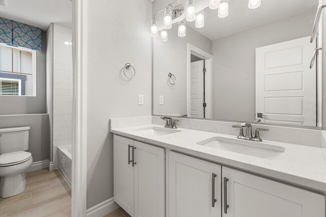 Beautiful Home in Commerce City! - Beautiful Home in Commerce City!