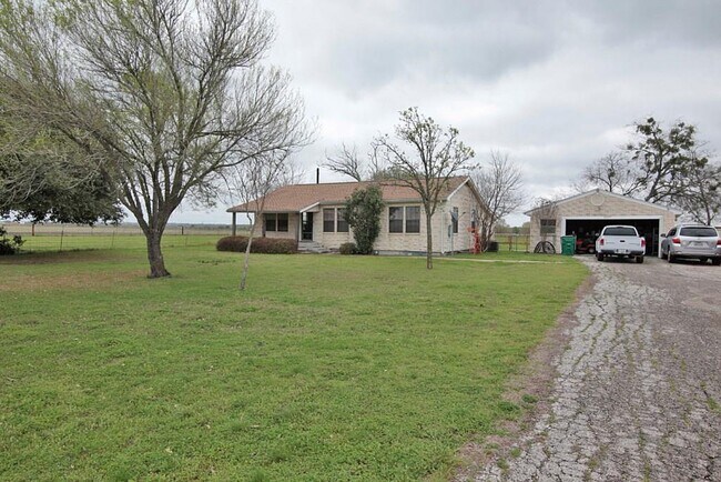 Building Photo - 12227 County Line Rd