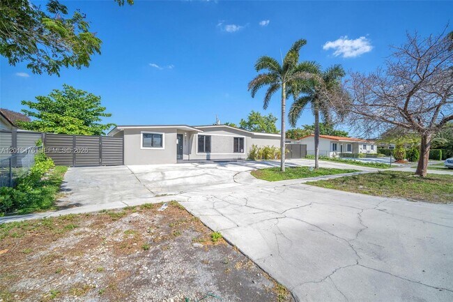 Foto del edificio - 17911 NW 82nd Ave