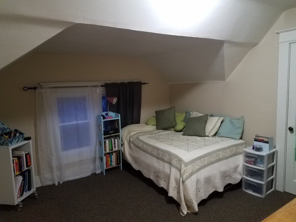 Foto principal - 130 Edgerton St