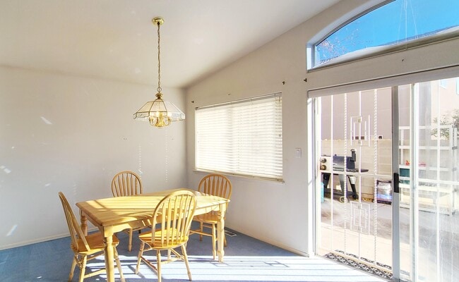 Building Photo - 7224 Quail Springs Pl NE