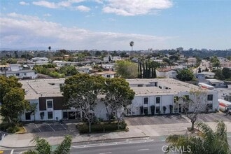 Building Photo - 6679 Linda Vista Rd
