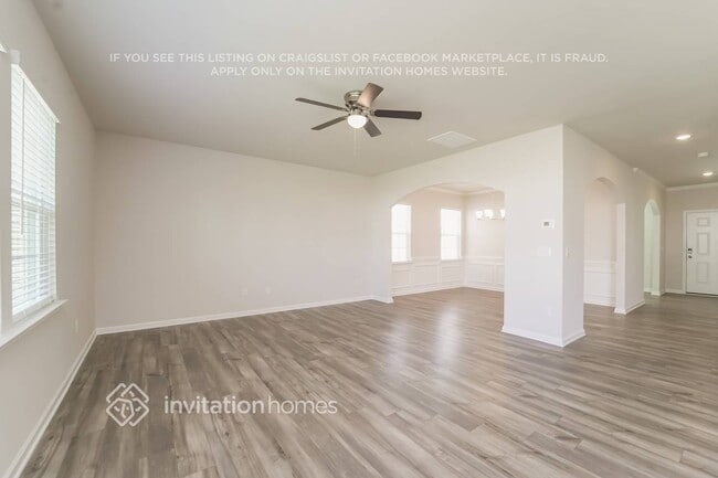 Building Photo - 5998 Oak Br Cir