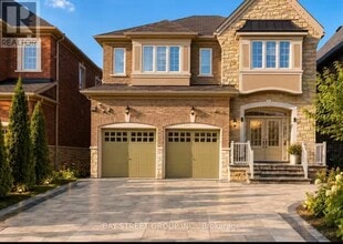 Building Photo - 37 Heintzman Cres