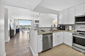 Building Photo - 3581 S Ocean Blvd