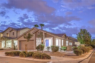Building Photo - 10762 Flame Vine Ct