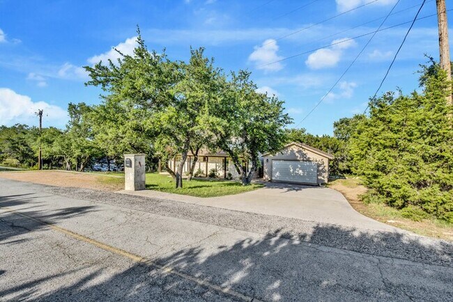 Building Photo - 22105 Kyle Dr