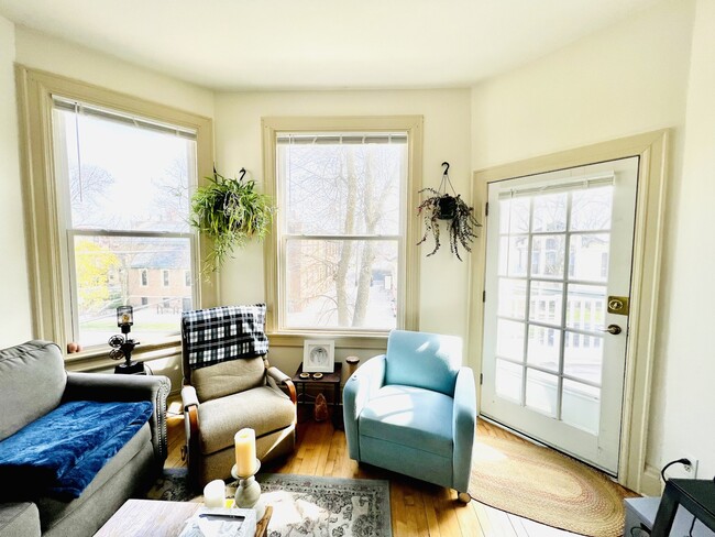 Building Photo - 2408 East Park Place, Unit 2412