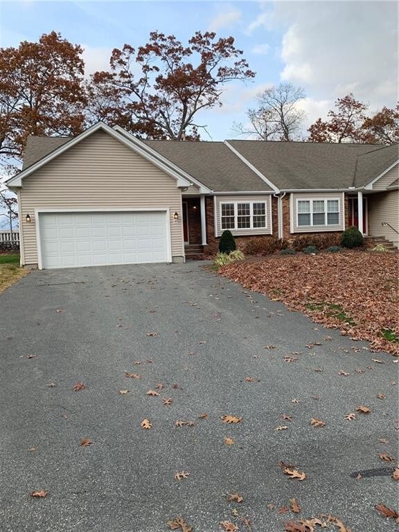 Building Photo - 165 Spencer Woods Dr
