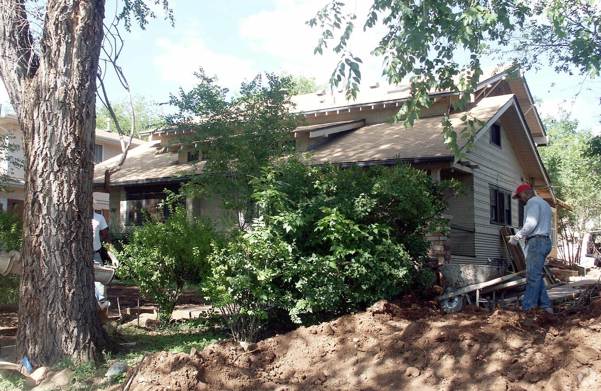 Primary Photo - 711 20th St