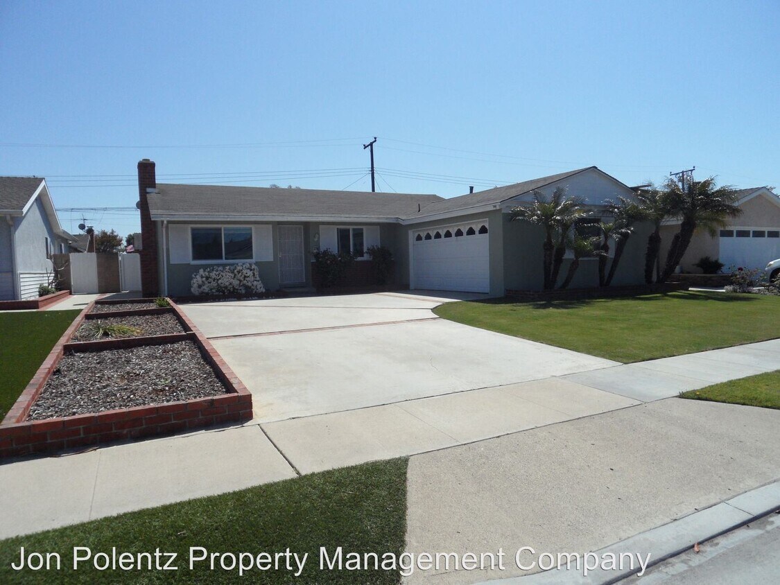Foto principal - 3 br, 2 bath House - 6432 Harvard Circle
