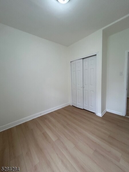 Foto del edificio - 349 Howe Ave