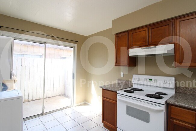 Building Photo - 6742 W Palmaire Ave
