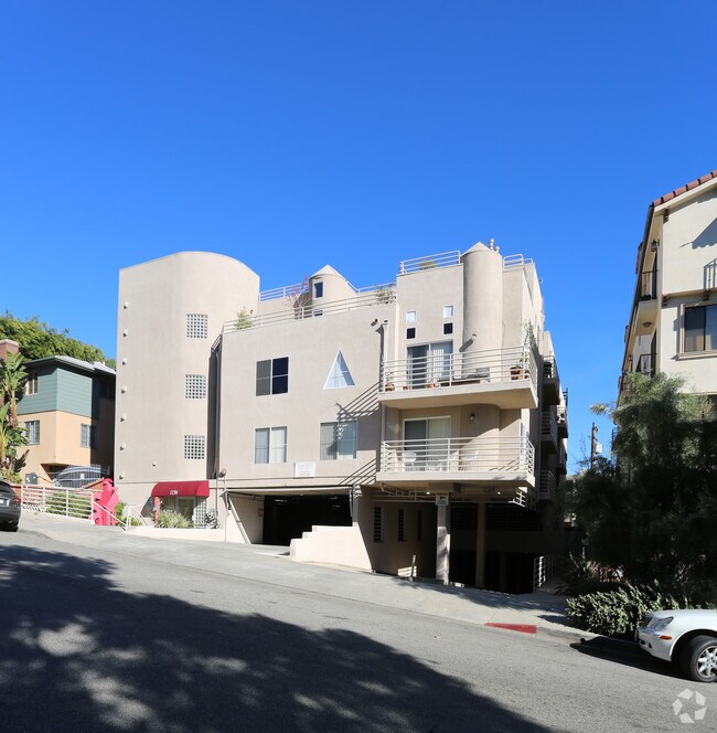 Collis Apartments West Hollywood, CA