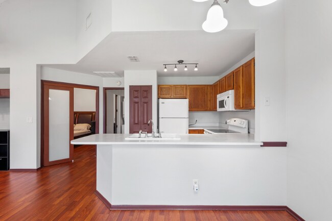 Foto del edificio - 8106 Waterview Way