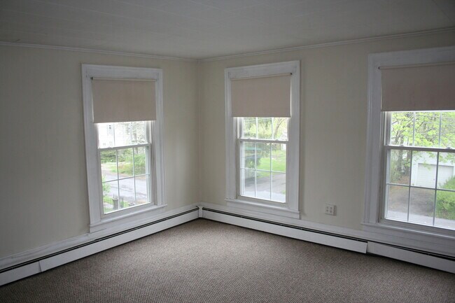 Foto del edificio - 7 Hillcrest St