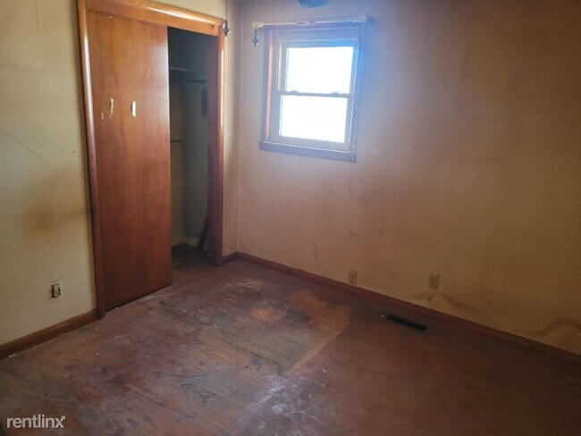 Foto del edificio - 3 br, 1 bath House - 3809 W Fondulac St 1 ...