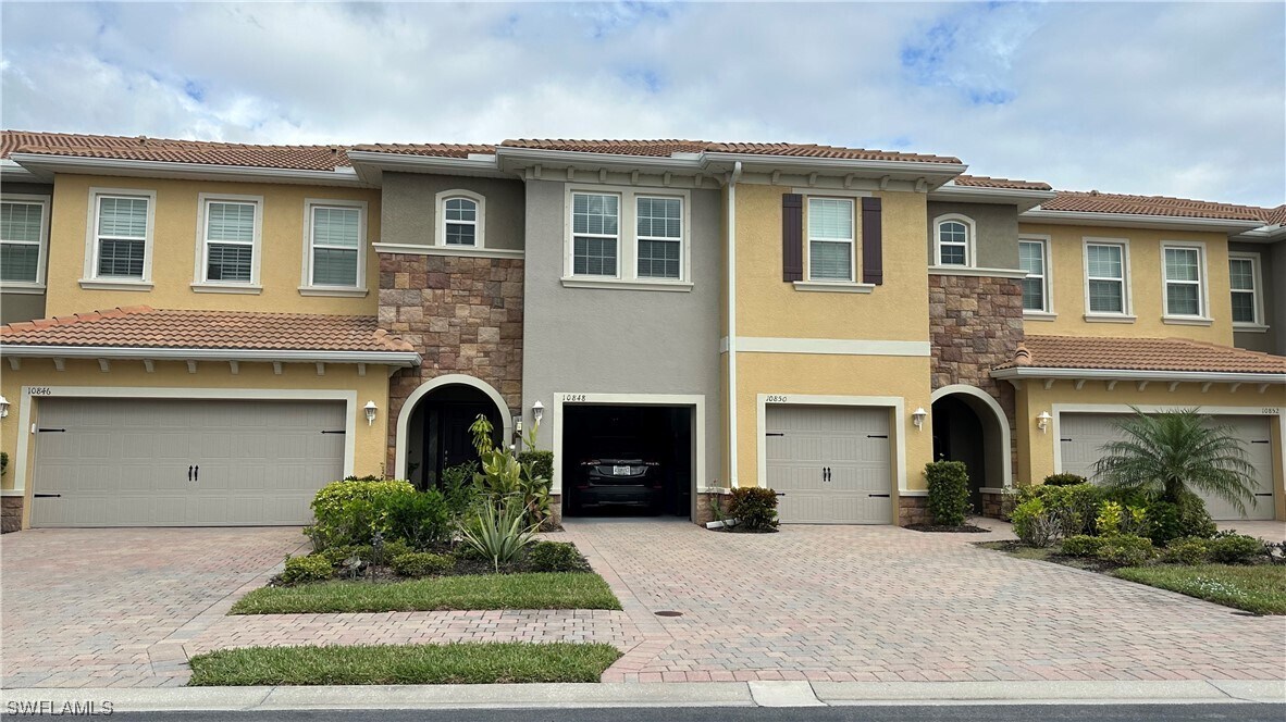 10848 Alvara Point Dr, Bonita Springs, FL 34135 Townhome Rentals in