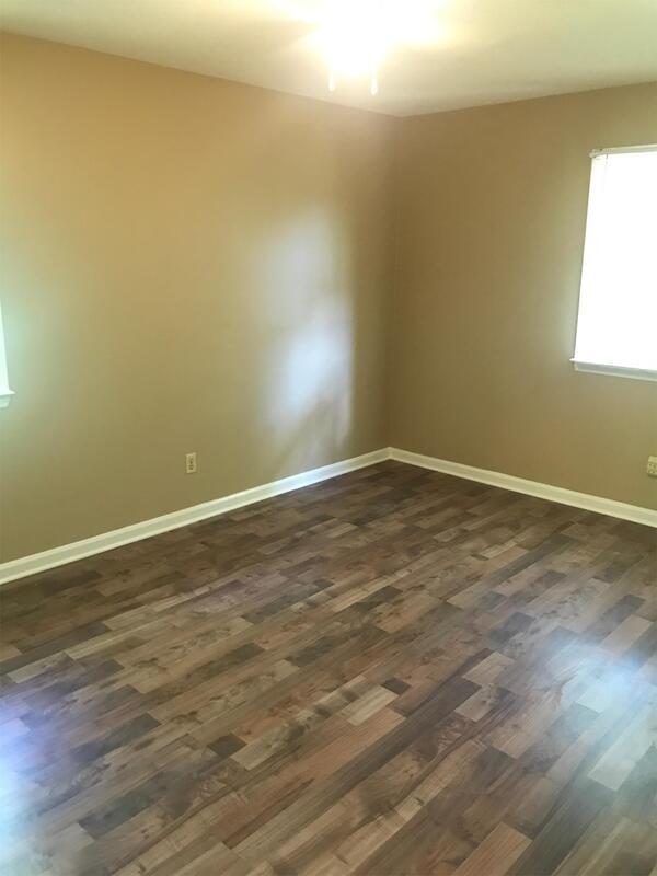 Foto del edificio - 325 Kimbrell Rd