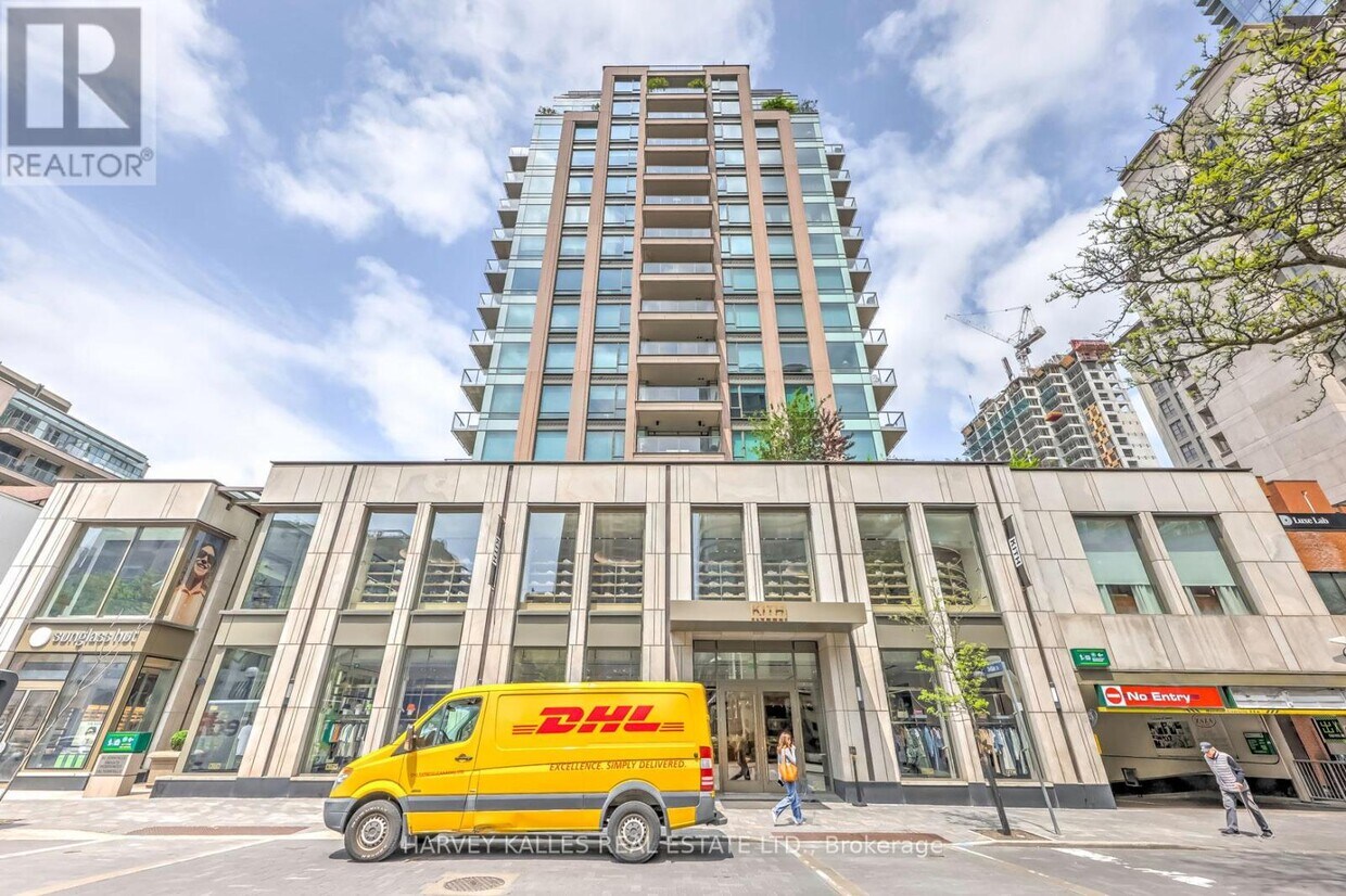 Photo principale - 80-580 Yorkville Ave