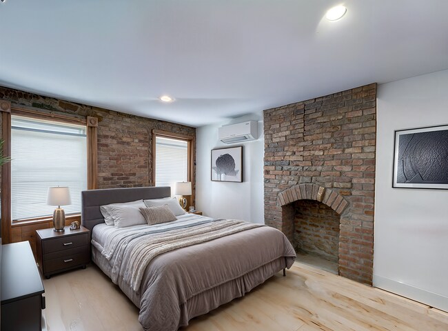 Building Photo - 29 Moffat St
