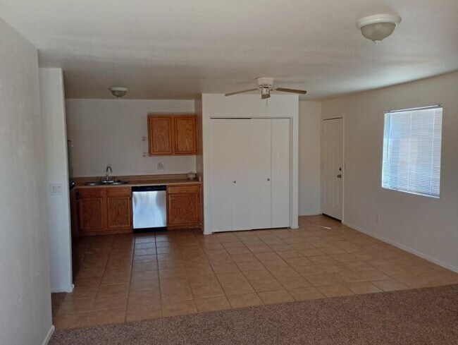 Foto del edificio - 3 bedroom in Arizona City AZ 85123