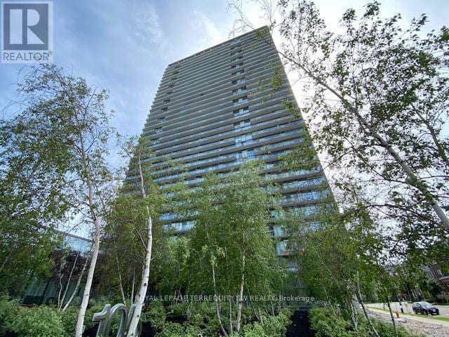 Building Photo - 105-105 The Queensway
