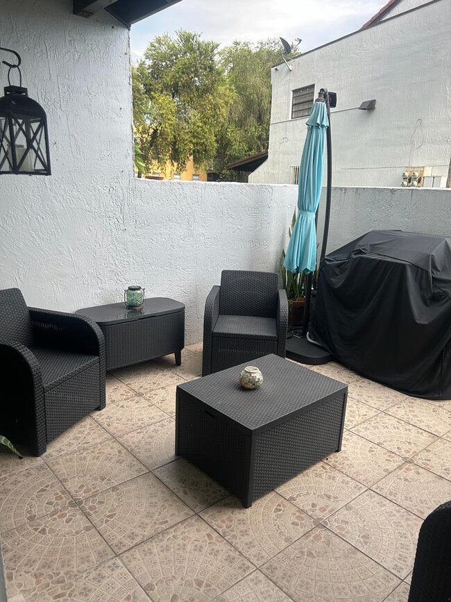 Foto del edificio - 6211 SW 138th Ct