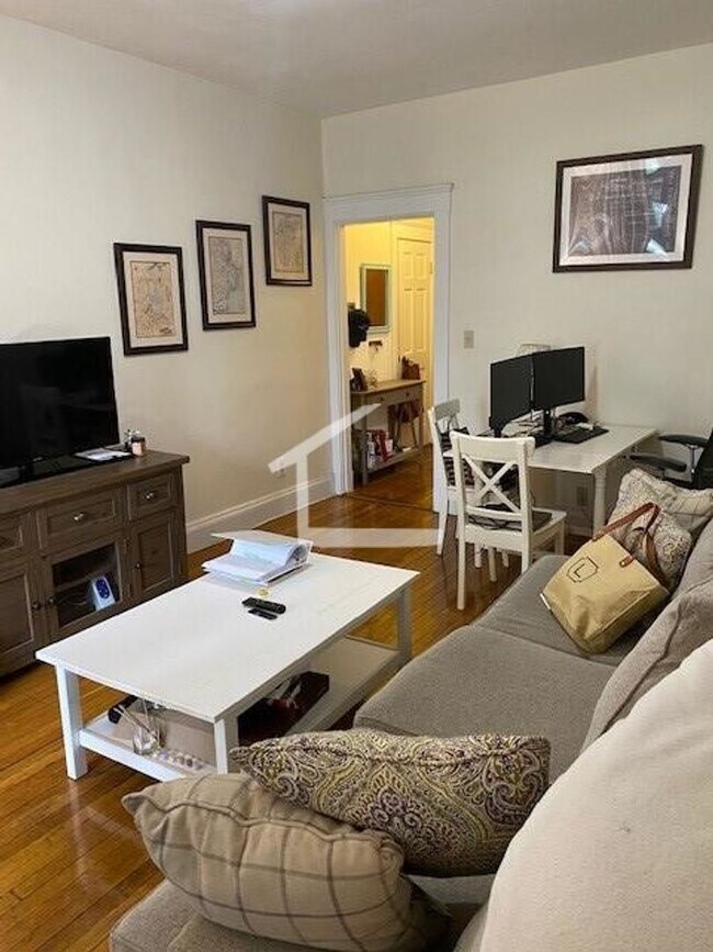 Foto del edificio - Top floor remodeled with Balcony