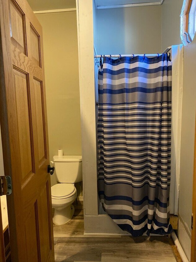 126 Main St W Unit 3, Waterville, MN 56096 Apartments in Waterville