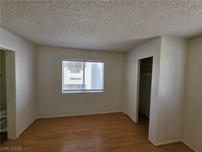 Building Photo - 2200 Highpointe Dr