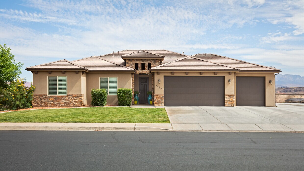 1192 W 2320 S, Saint UT 84770 House Rental in Saint