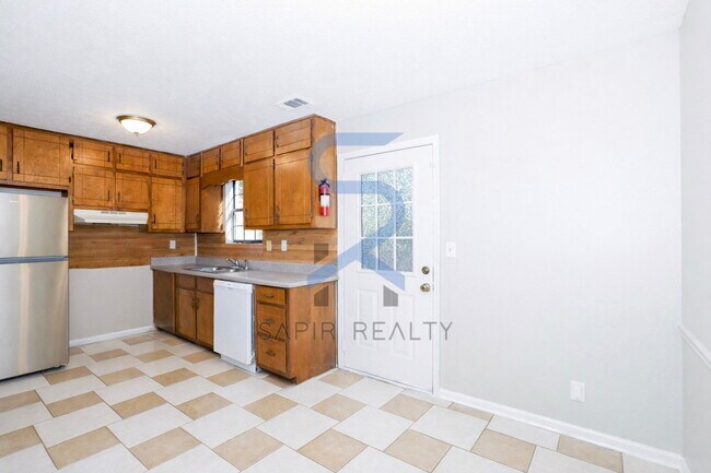 Foto del edificio - Peaceful Living in Lawrenceville – 2BR/1.5BA in a Quiet Community