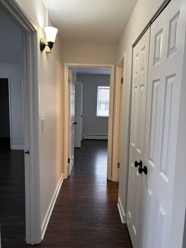 Foto del edificio - 801 E Miner St