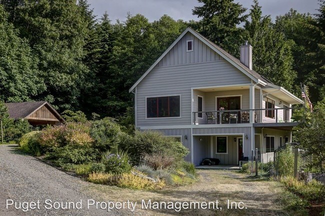 Building Photo - 33688 Hood Canal Dr NE