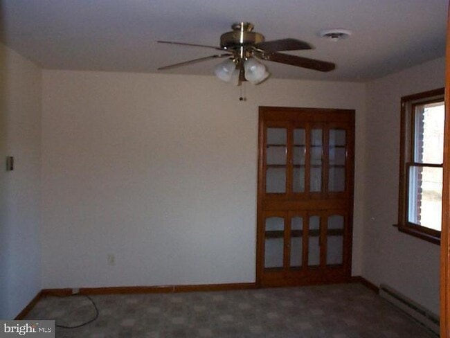 Building Photo - 549 Burns Crossing Rd