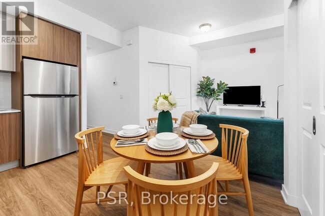 Building Photo - 41 Danforth Rd