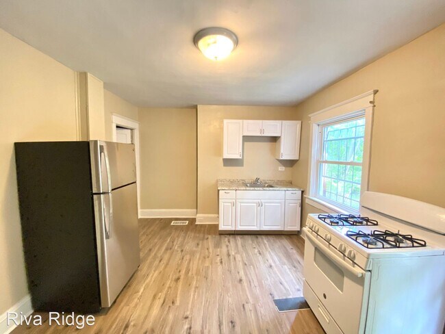 Building Photo - 2 br, 1 bath House - 6523 Dean Street