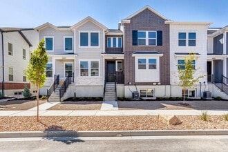 Building Photo - 1487 N 3830 W