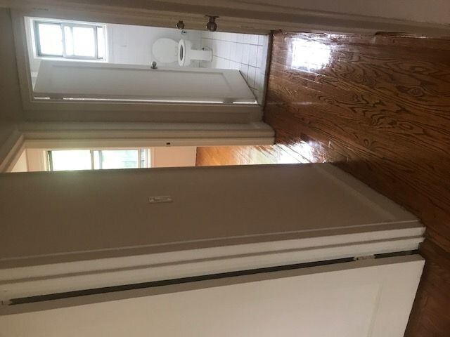 Foto del edificio - 725 Larchmont Acres