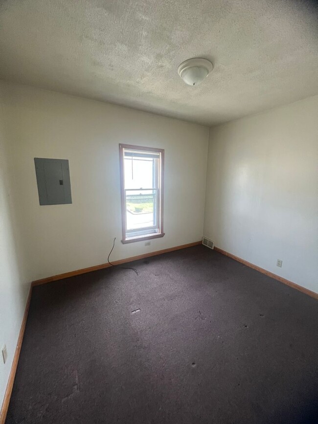 Foto del edificio - 1125 E 9th St