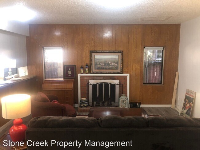 Building Photo - 4 br, 2 bath House - 2413 Aramon Dr.