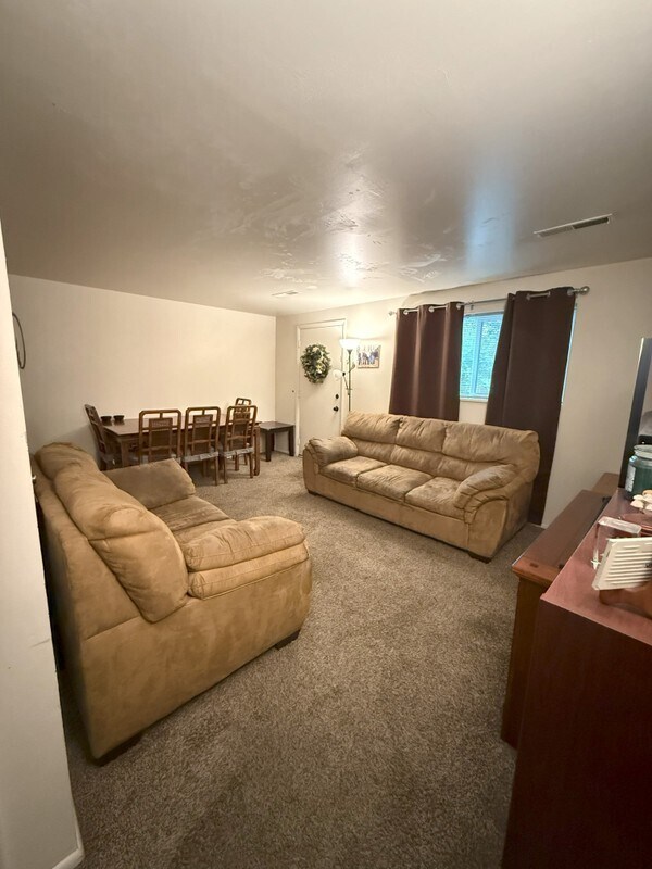 Foto del edificio - 2012 Nevada Cir