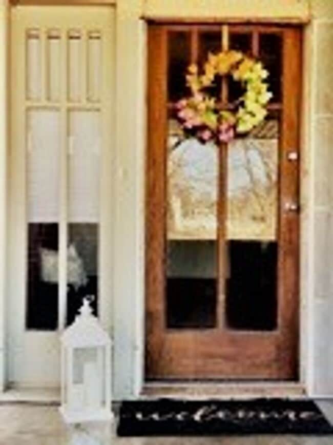 Photo - 2 bedrooms with sunroom, 1 bath , spacious... House