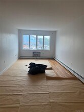 Building Photo - 65-95-95 Terrace Ct